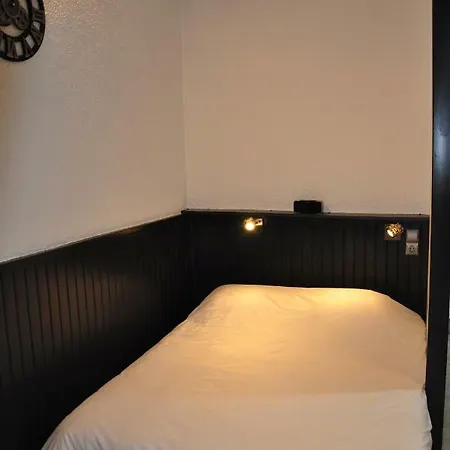 Vic 2.0 * Vic-sur-Cère