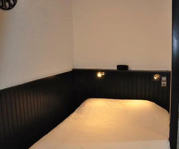 Vic 2.0 * Vic-sur-Cère